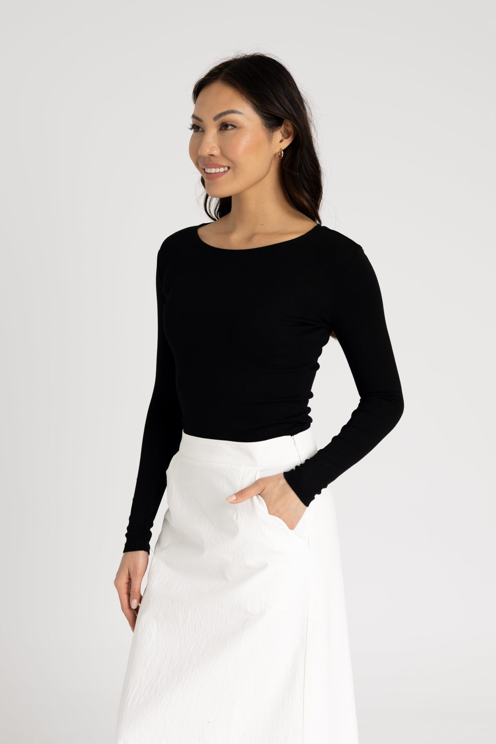 Black Solid Wide Neck T-Shirt - Image 2